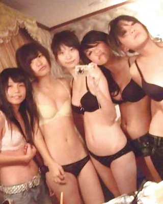 The Beauty Of Asian College Girls