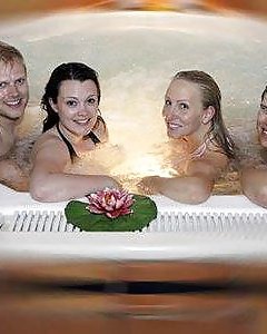 Frau Swapping 2 #28388093