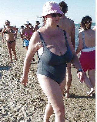 Big Tit Swimsuit Porn - Old ladies with big tits in a swimsuit on the beach Porn Pictures, XXX  Photos, Sex Images #2078208 - PICTOA