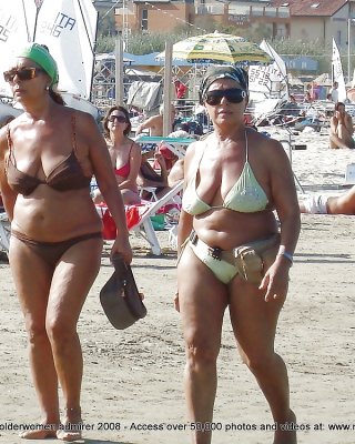 320px x 400px - Old ladies with big tits in a swimsuit on the beach Porn Pictures, XXX  Photos, Sex Images #2078208 - PICTOA