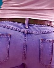 Weißes Mädchen Engen Jeans Arsch #36266434