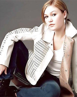 Julia Stiles