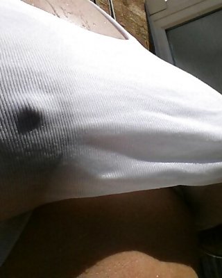 Wet N White #33523895