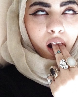 Hijabis-lassen Sie Ihre Fiesen Kommentare #39461624