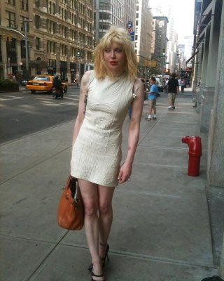 Hm88 Courtney Love