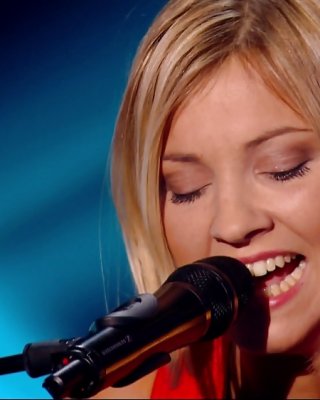 Julie Erikssen Die Großes Verdammtes The Voice #23818194