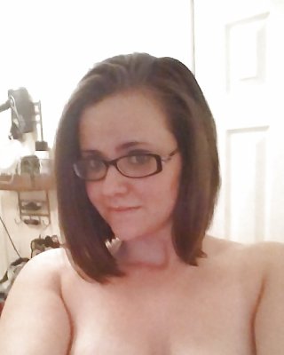 Hot Thick Nerdy Wife