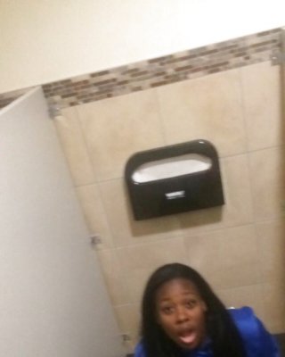 Black Girls On The Toilet