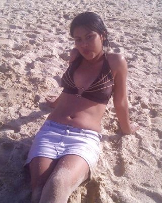 元girlfiend、セクシーに見えると彼女のお母さんの1つの写真 
 #34685094