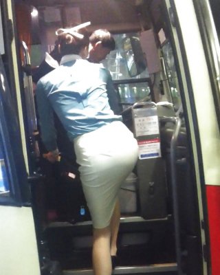 Korean Stewardess In Der Öffentlichkeit #28189509