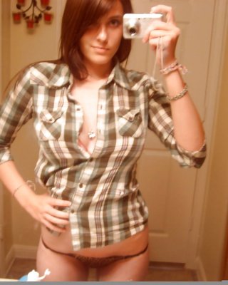 Young & Cute Selfshooter #24660524