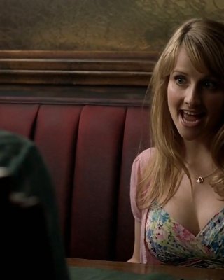 Melissa Rauch #37687336