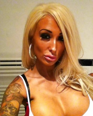 Extra hot women 18 (lordlone)
 #24909456