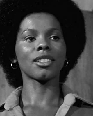 Bindung Mädchen - Gloria Hendry #32770574