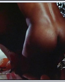 Bindung Mädchen - Gloria Hendry #32770594