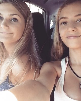Hot Teen Spaltung #35171386