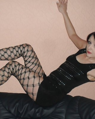 Sexy Amateurgirl Gothic Tina