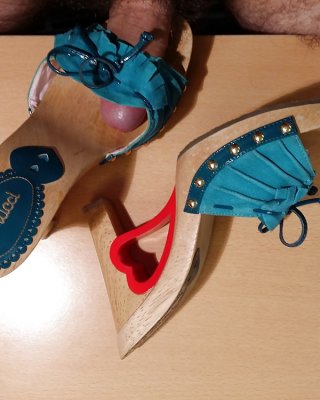 Ficken Und Sperma Nicht Meine Mutter Keil Sandalen Mit Liebe Loch #38789662