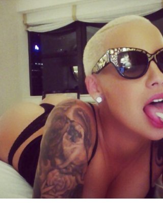 Amber Rose Instgram Photo's