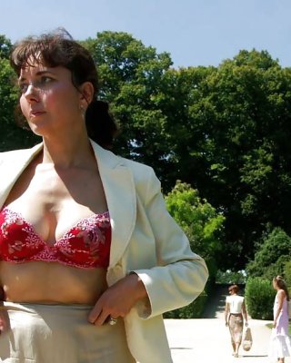 Französisch Nadine In Einem öffentlichen Park Zu Blinken 2005 #24666870