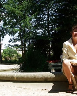 Französisch Nadine In Einem öffentlichen Park Zu Blinken 2005 #24667048