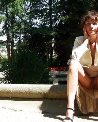 Französisch Nadine In Einem öffentlichen Park Zu Blinken 2005 #24667062