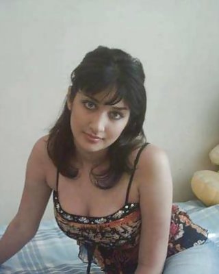 Heiß Indisch Und Arabisches Mädchen, S #37344130