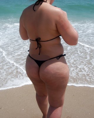 320px x 400px - Shaved chubby Latin wife at nude beach Porn Pictures, XXX Photos, Sex  Images #1488408 - PICTOA
