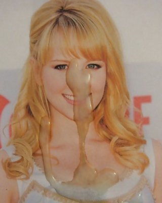 Melissa Rauch Cummed!!!