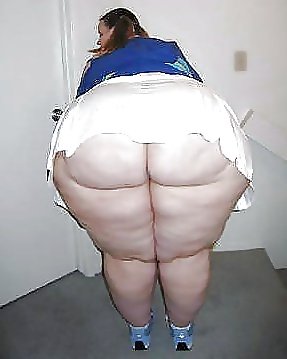 Big Fat Booty Huge Ass Large Butt Phat Azz Curvy Body !