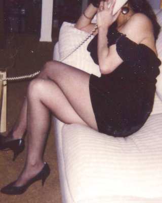 Leggy mature #37897798