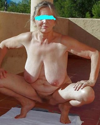 AMATEUR MATURES GRANNIES BBW BIG BOOBS BIG ASS 18 #24913283