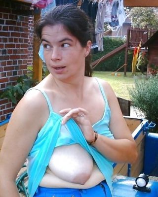 Mature Women With Saggy Tits 14.