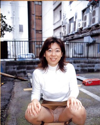 Japanese Mature Woman 09