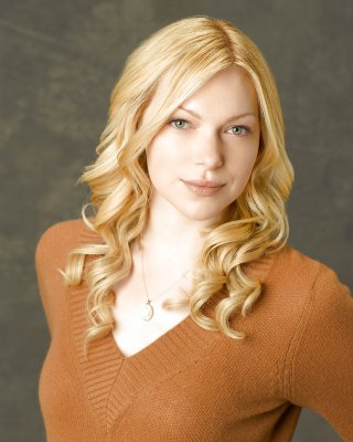 Laura Prepon