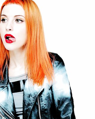 Hayley Williams Is Fucking Sexy!