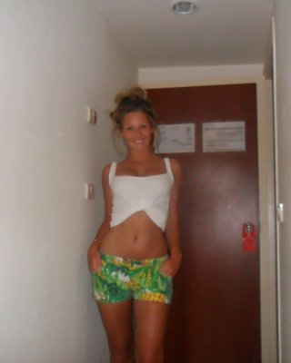 Glasgow Hollie H Pt2 #27853856