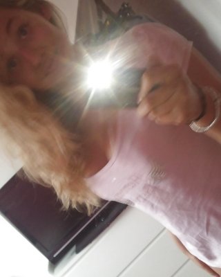 Glasgow Hollie H Pt2 #27853901