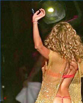 Paulina Rubio #28580332