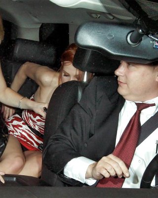 Prominente Upskirt5 #26234620