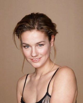 Sexy Deutsch Schauspielerin Reah Härter - Blonde Beine Fersen Füße #30998074