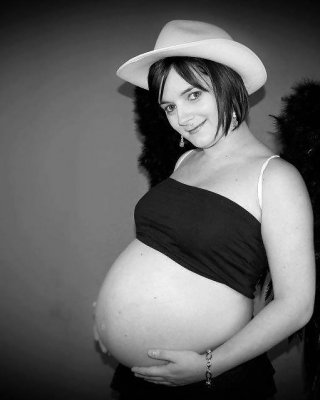 Emilie d enceinte - pregnant
 #28569281