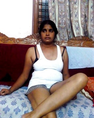 320px x 400px - Mallu teacher posing nude spreading pussy lips Porn Pictures, XXX Photos,  Sex Images #1323985 - PICTOA