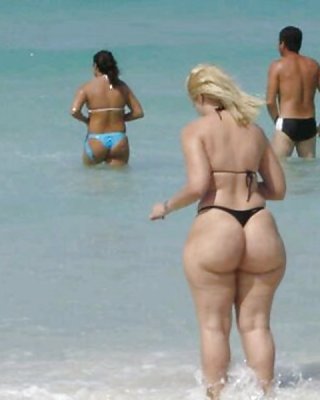 Candid Mature Bikini - Butt Voyeur - Beach Booty