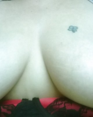 Weiß T & A #35517450