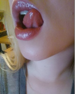 Dick Und Vollbusig Hot Chick #27006733
