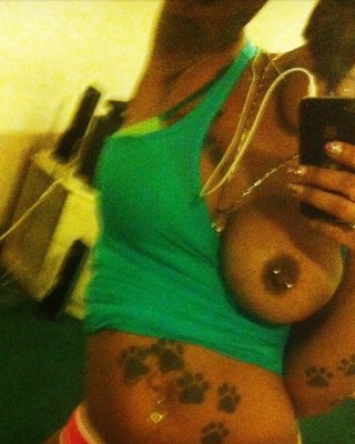 In Den Richtigen Stellen Tatted #25285017