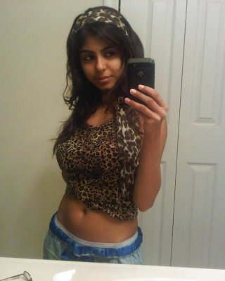 Amateurs Asian Delights 20 - A Cute Little Indian Girl 03