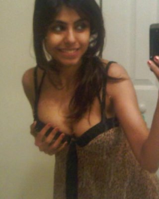 Amateurs Asian Delights 20 - A Cute Little Indian Girl 03