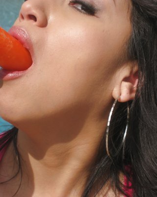 Slutty latina vicky chase posiert in Strümpfen, um ihren heißen Hintern zu zeigen
 #55828513